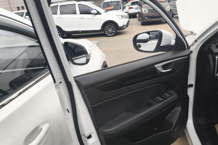 Used Cowin Xuanjie Pro EV 2022 401 km Enjoyment Version Left Front Door Interior