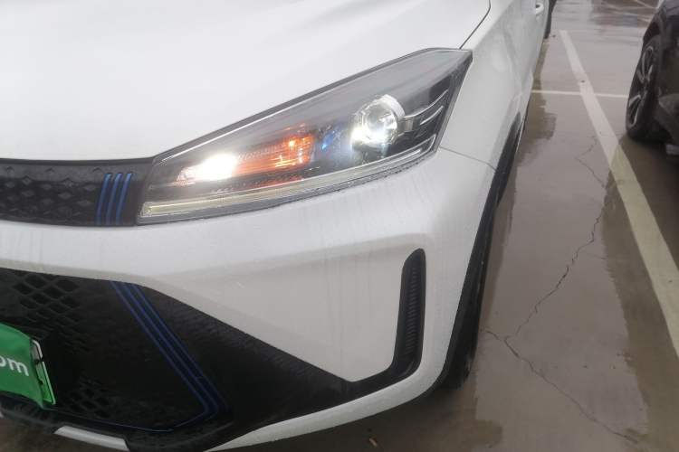 Used Cowin Xuanjie Pro EV 2022 401 km Enjoyment Version Left Front Headlight