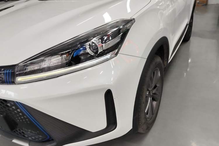 Used Cowin Xuanjie Pro EV 2022 401 km Enjoyment Version Left Front Headlight