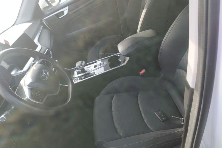 Used Cowin Xuanjie Pro EV 2022 401 km Enjoyment Version Left Front Seat