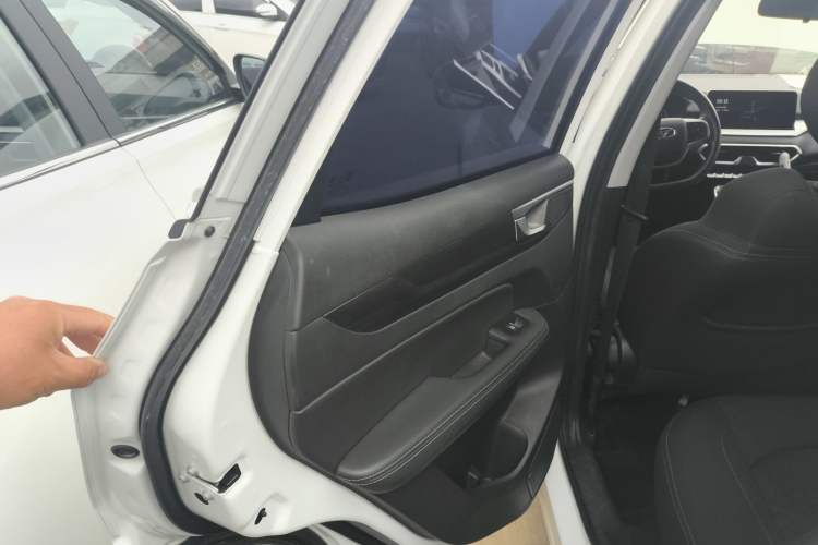 Used Cowin Xuanjie Pro EV 2022 401 km Enjoyment Version Left Rear Door Interior