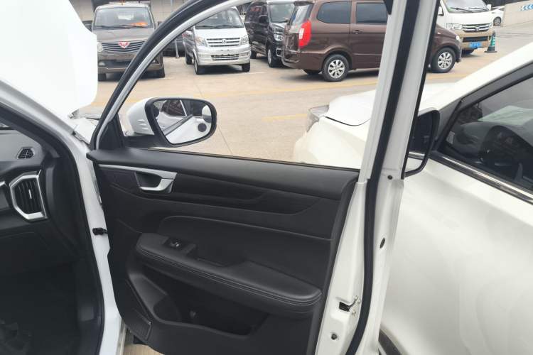 Used Cowin Xuanjie Pro EV 2022 401 km Enjoyment Version Right Front Door Interior