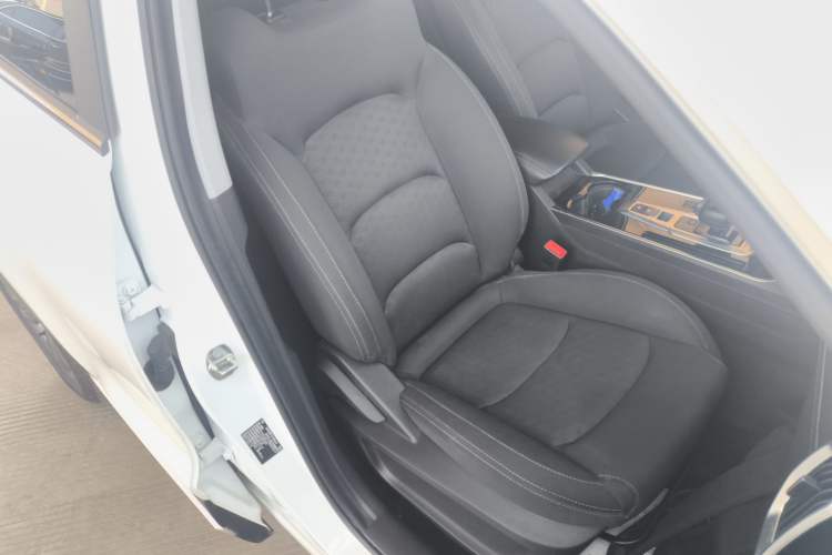 Used Cowin Xuanjie Pro EV 2022 401 km Enjoyment Version Right Front Seat
