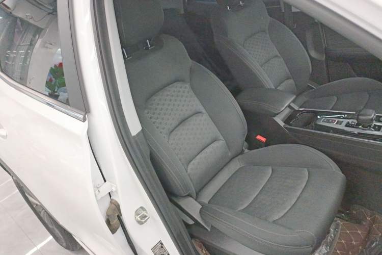 Used Cowin Xuanjie Pro EV 2022 401 km Enjoyment Version Right Front Seat