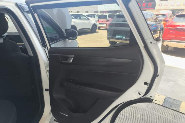 Used Cowin Xuanjie Pro EV 2022 401 km Enjoyment Version Right Rear Door Interior