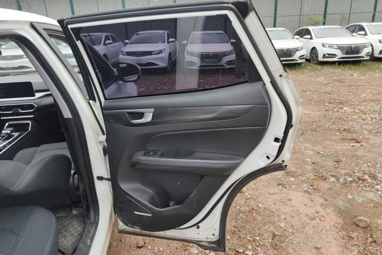Used Cowin Xuanjie Pro EV 2022 401 km Enjoyment Version Right Rear Door Interior