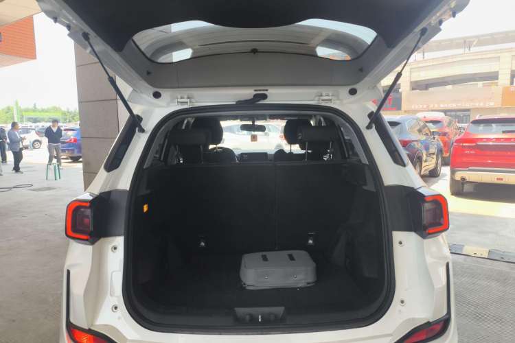 Used Cowin Xuanjie Pro EV 2022 401 km Enjoyment Version Trunk