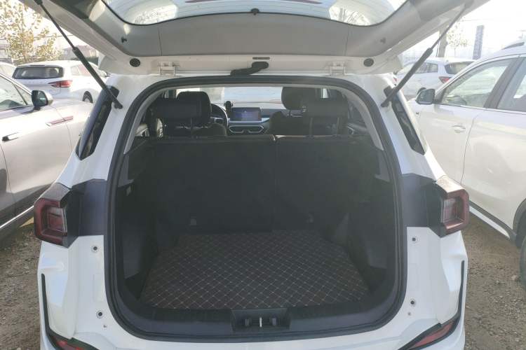 Used Cowin Xuanjie Pro EV 2022 401 km Enjoyment Version Trunk