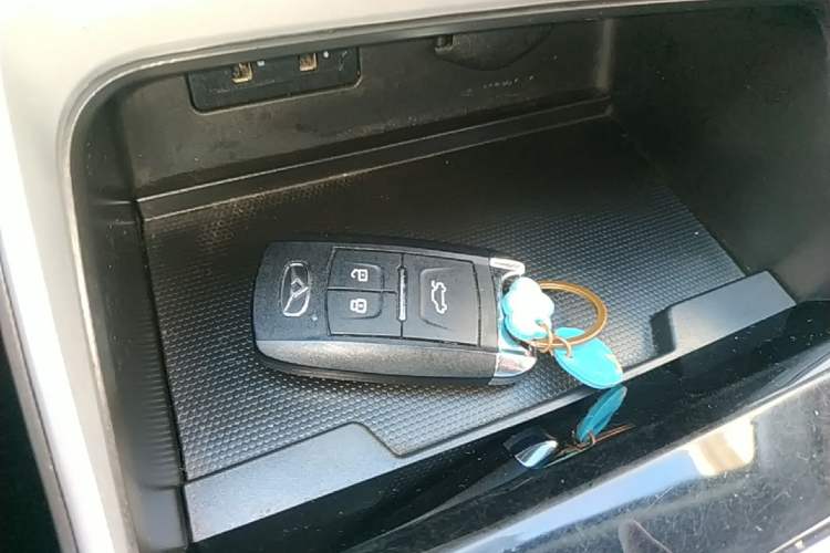 Used Cowin Xuanjie Pro EV 2022 401 km Enjoyment Version Vehicle Key
