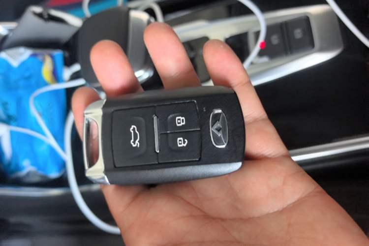 Used Cowin Xuanjie Pro EV 2022 401 km Enjoyment Version Vehicle Key