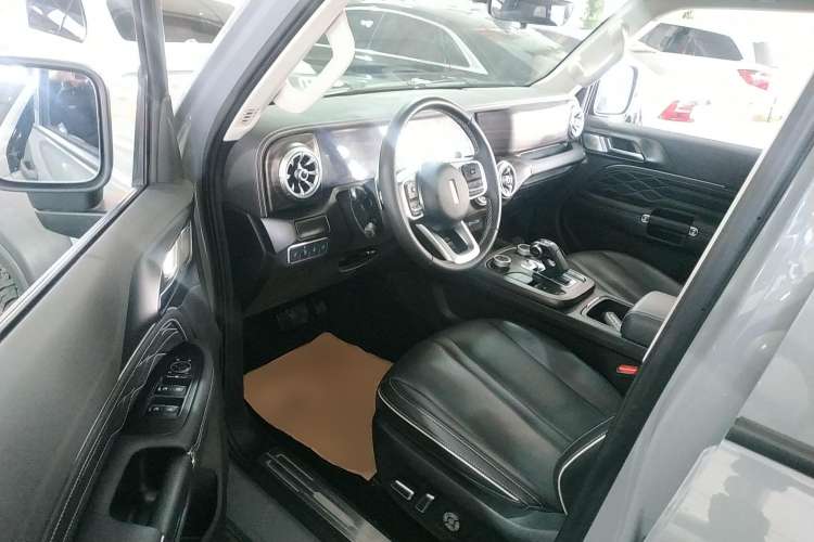 Used Cyberspace 300 2021 Off-Road Edition 2.0T Conqueror Driver Seat