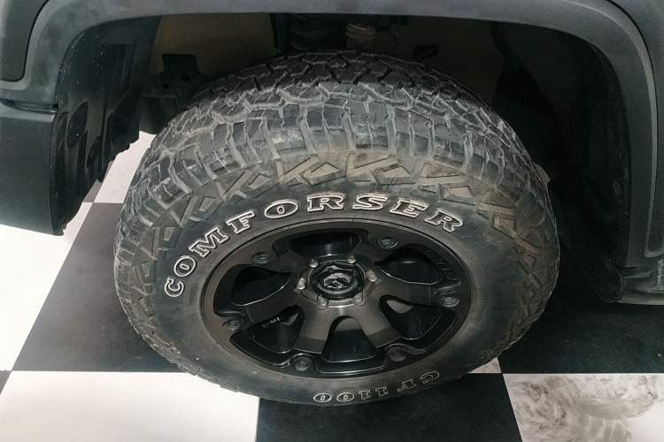 Used Cyberspace 300 2021 Off-Road Edition 2.0T Conqueror Left Front Wheel Hub