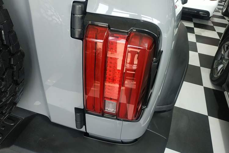 Used Cyberspace 300 2021 Off-Road Edition 2.0T Conqueror Right Rear Taillight