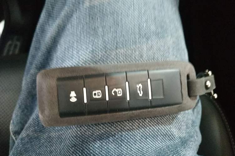 Used Cyberspace 300 2021 Off-Road Edition 2.0T Conqueror Vehicle Key