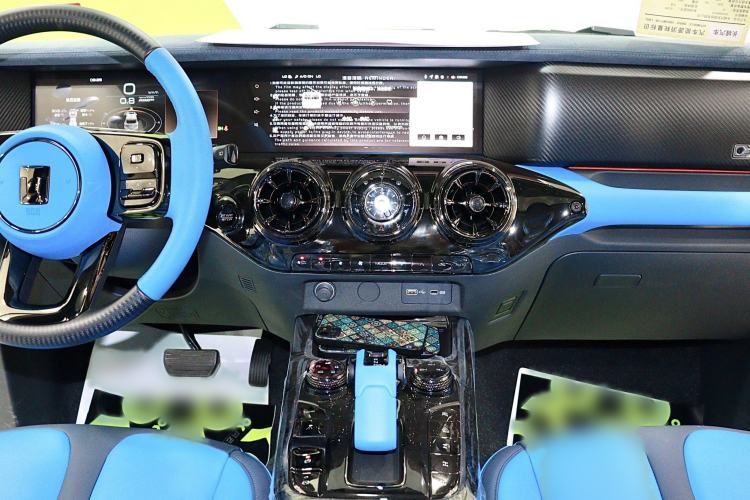 Used Cyberspace Tank 300 2023 2.0T Cyber Knight Interior 1