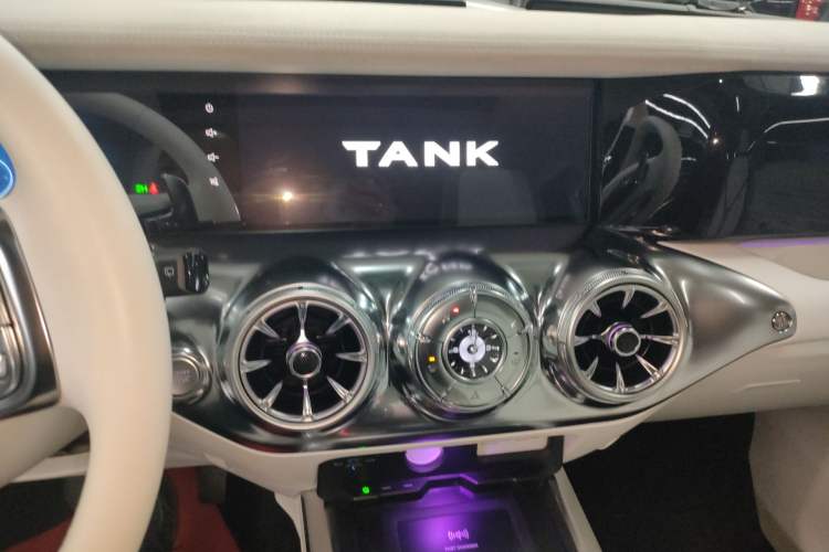 Used Cyberspace Tank 300 2021 2.0T Cyber Tank Audio And AC Panel