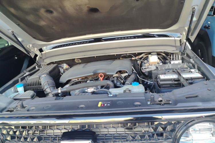 Used Cyberspace Tank 300 2021 2.0T Cyber Tank Engine Bay