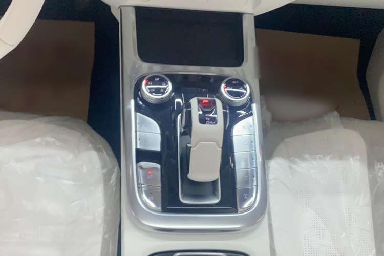 Used Cyberspace Tank 300 2021 2.0T Cyber Tank Gear Lever
