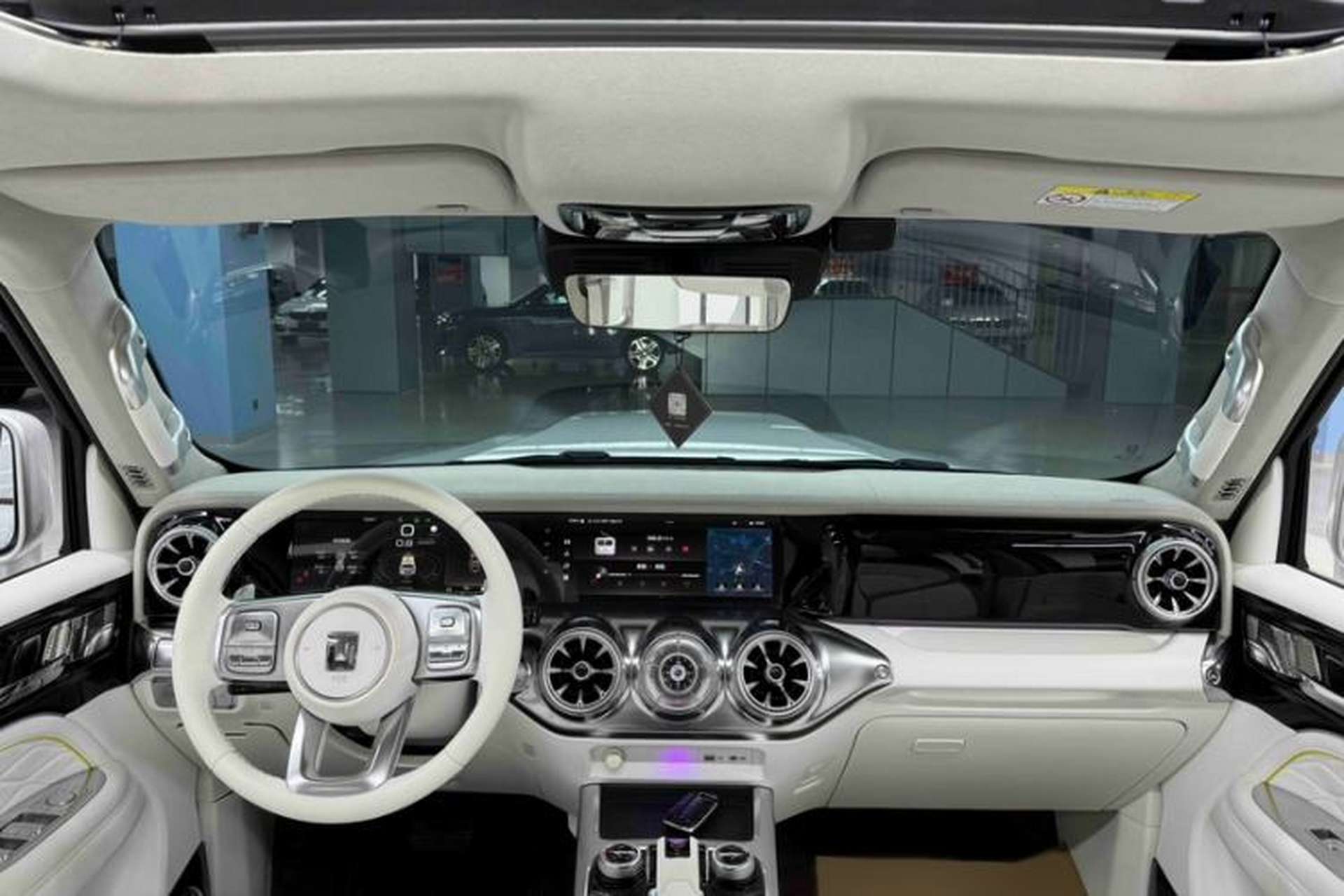 Used Cyberspace Tank 300 2021 2.0T Cyber Tank Interior 1