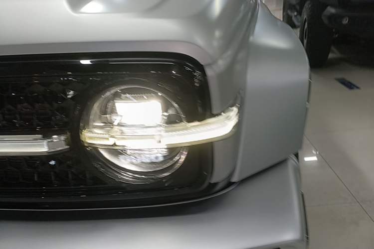 Used Cyberspace Tank 300 2021 2.0T Cyber Tank Left Front Headlight