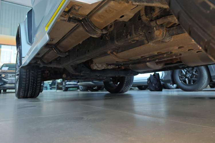 Used Cyberspace Tank 300 2021 2.0T Cyber Tank Left Side Sill
