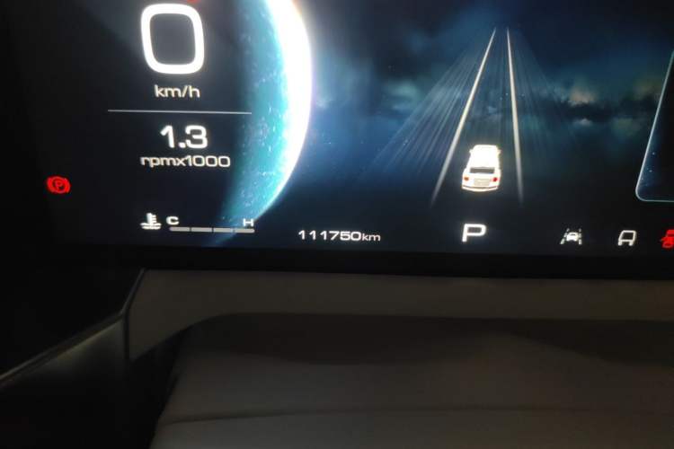 Used Cyberspace Tank 300 2021 2.0T Cyber Tank Odometer Close Up