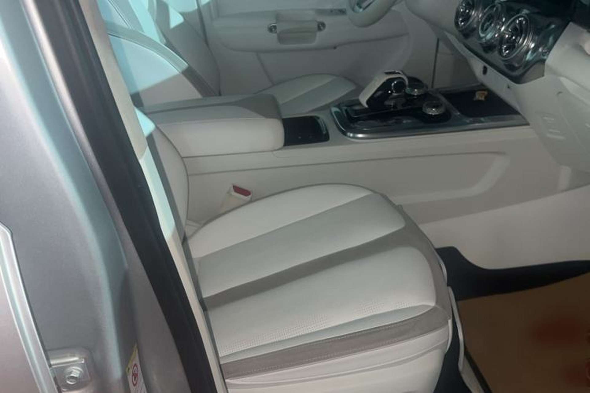 Used Cyberspace Tank 300 2021 2.0T Cyber Tank Right Front Seat