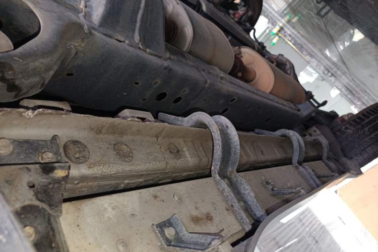 Used Cyberspace Tank 300 2021 2.0T Cyber Tank Right Side Sill