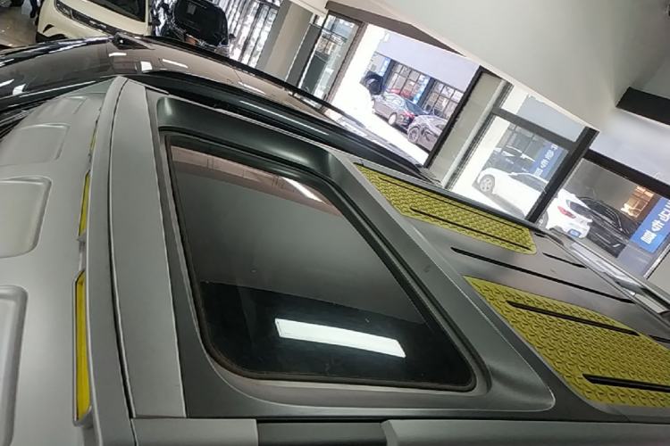 Used Cyberspace Tank 300 2021 2.0T Cyber Tank Roof