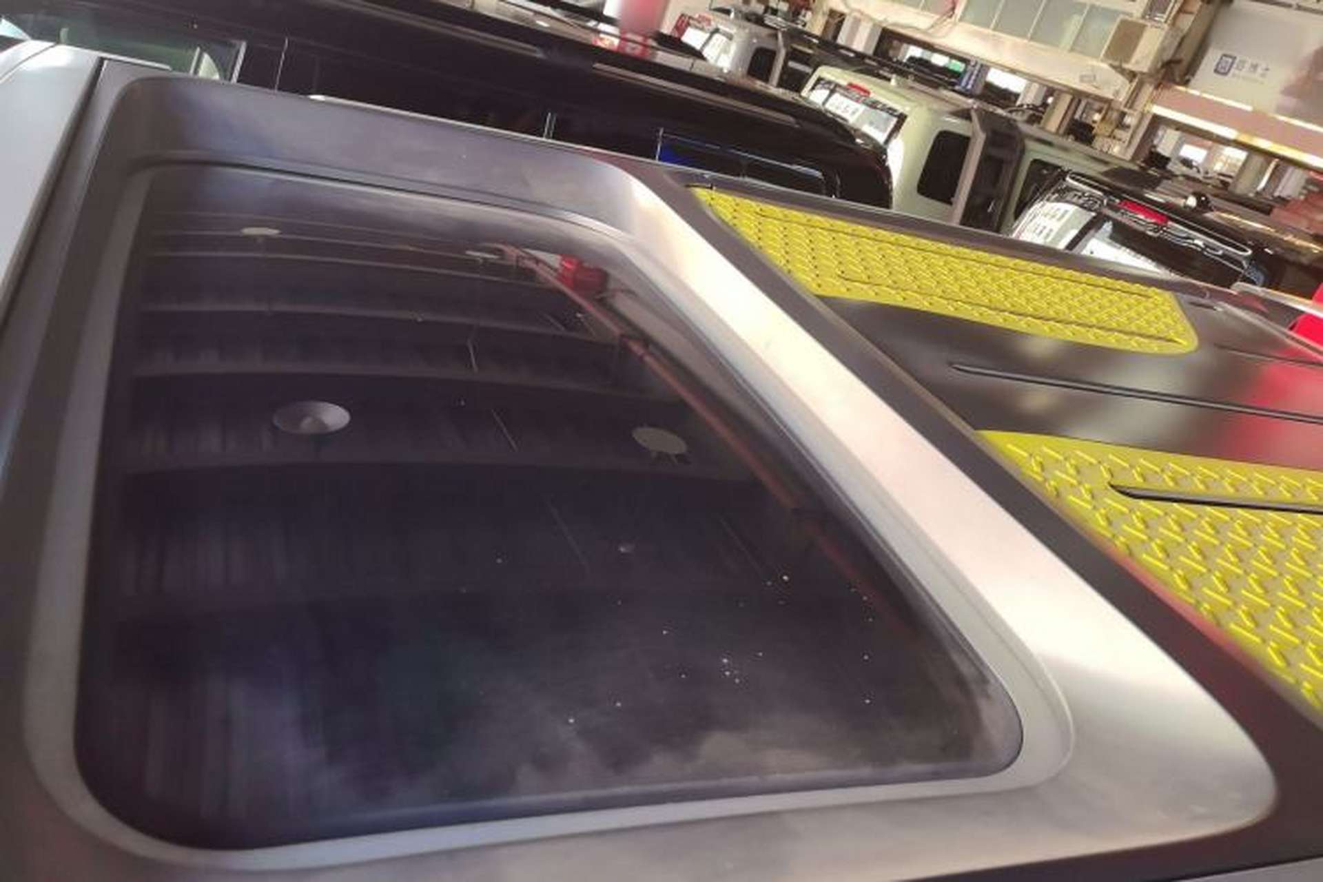 Used Cyberspace Tank 300 2021 2.0T Cyber Tank Roof
