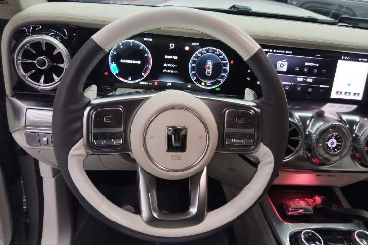 Used Cyberspace Tank 300 2021 2.0T Cyber Tank Steering Wheel