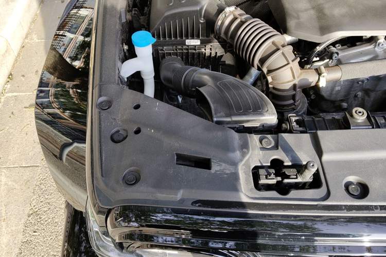 Used Cyberspace Tank 300 2023 2.0T Cyber Knight Engine Bay Right