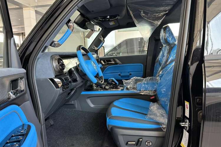 Used Cyberspace Tank 300 2023 2.0T Cyber Knight Interior 4