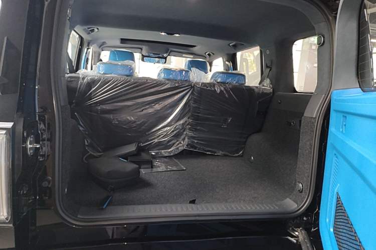 Used Cyberspace Tank 300 2023 2.0T Cyber Knight Trunk