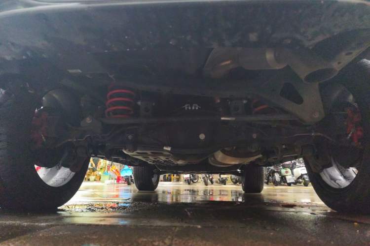 Used Cyberspace Tank 300 2023 2.0T Cyber Knight Chassis Rear