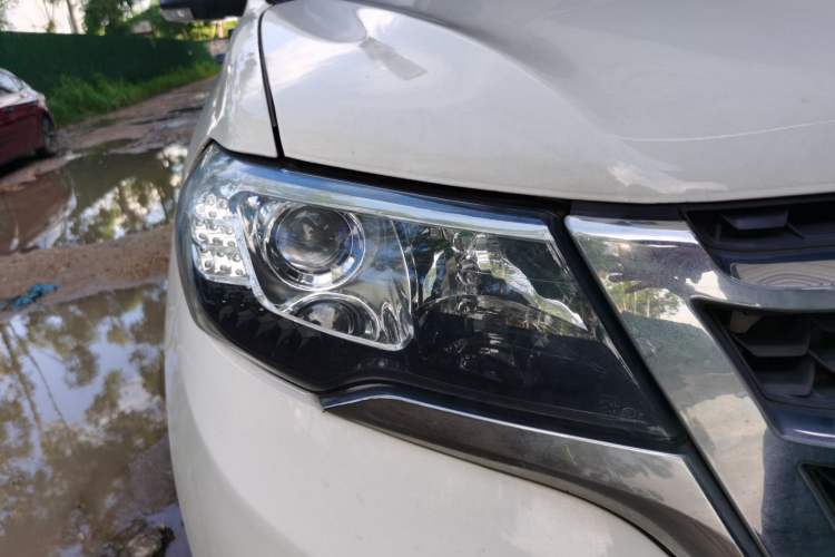Used Dayun Pickup 2020 2.0T Diesel 4x4 Manual Elite Version Long Wheelbase 4F20TC Right Front Headlight