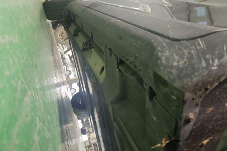 Used Dayun Yuanzhi M1 2020 VIP Edition Chassis Front Right
