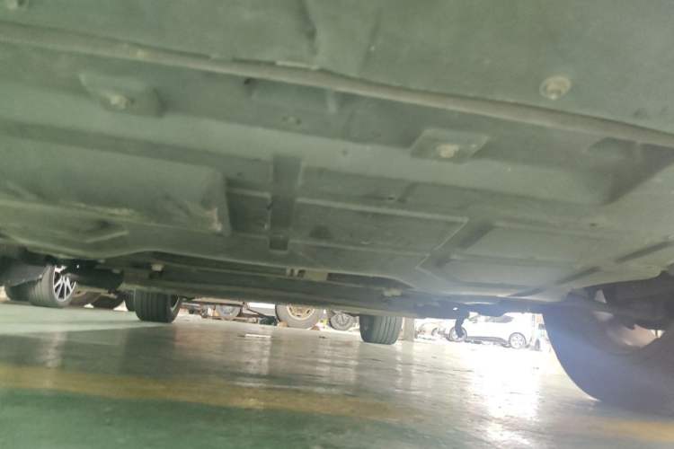 Used Dayun Yuanzhi M1 2020 VIP Edition Chassis Front
