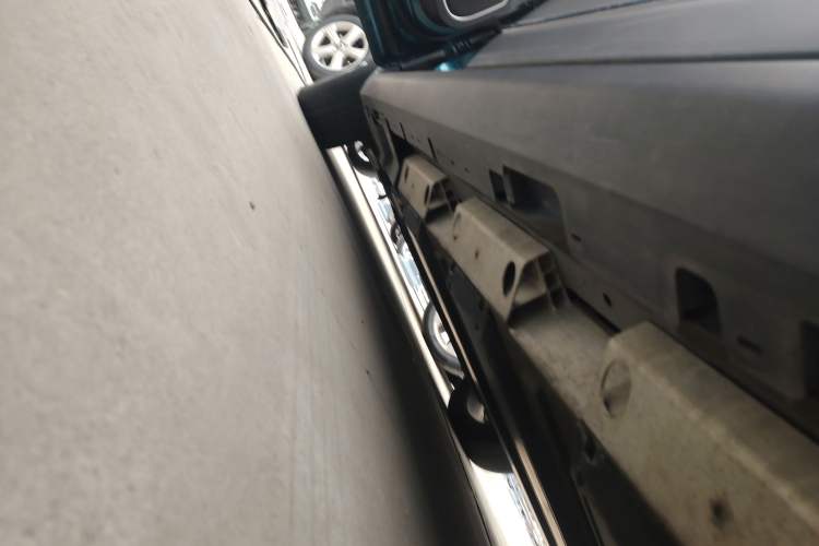 Used Dayun Yuanzhi M1 2020 VIP Edition Left Side Sill
