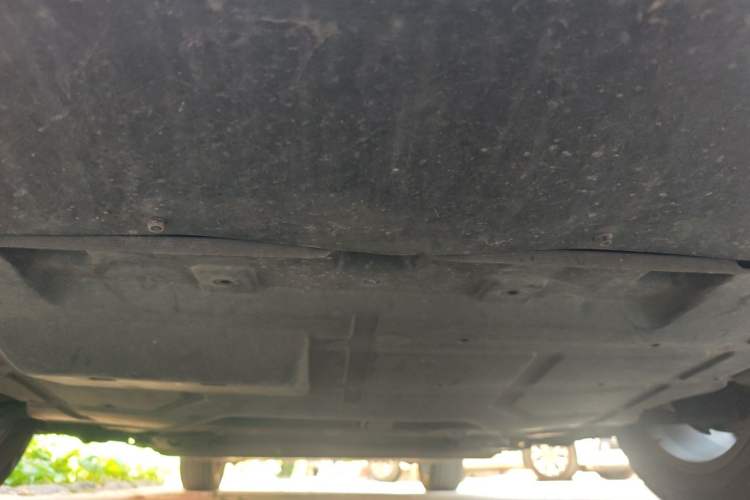 Used Dayun Yuanzhi M1 2021 7-Seater 405 VIP Edition Chassis Front