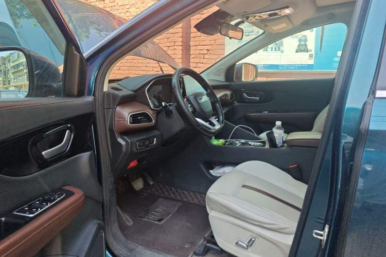 Used Dayun Yuanzhi M1 2021 7-Seater 405 VIP Edition Driver Seat