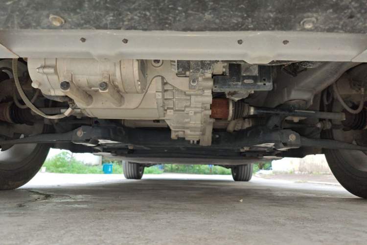Used Dayun Yuanzhi M1 2021 7-Seater 405 Xiangying Edition Chassis Front
