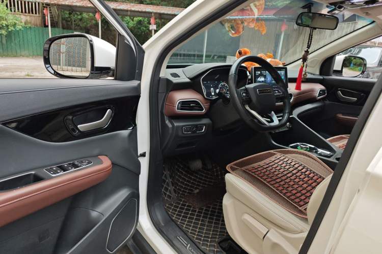 Used Dayun Yuanzhi M1 2021 7-Seater 405 Xiangying Edition Driver Seat
