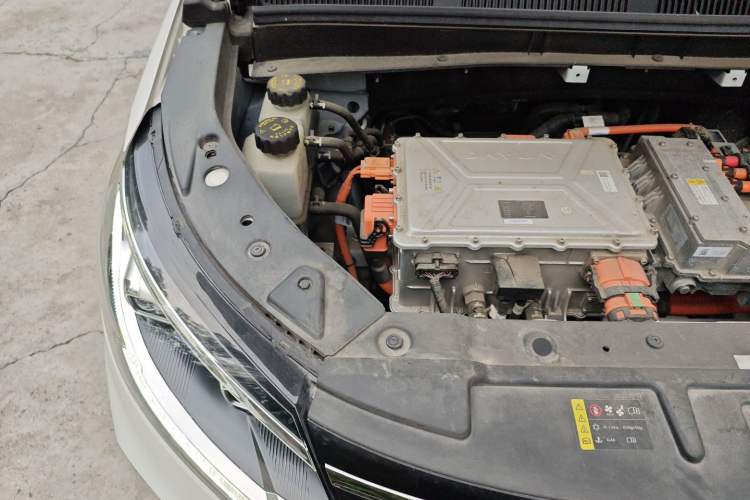 Used Dayun Yuanzhi M1 2021 7-Seater 405 Xiangying Edition Engine Bay Right