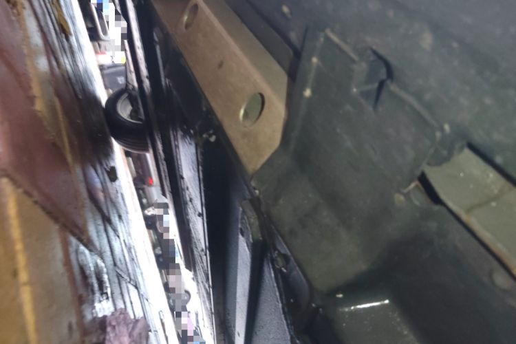 Used Dayun Yuanzhi M1 2022 4-Seater 450 First-Class Seats Chassis Front Right
