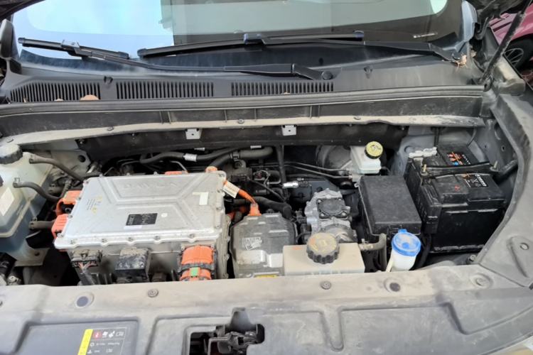Used Dayun Yuanzhi M1 2022 7-Seater 450 Standard Edition Engine Bay