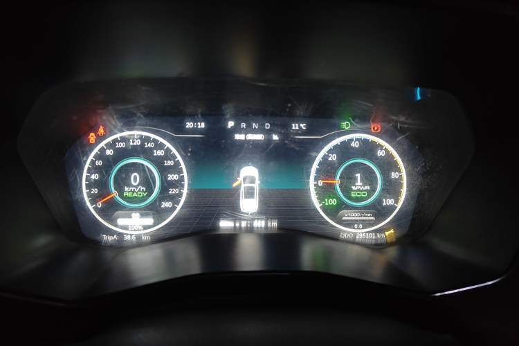 Used Dayun Yuanzhi M1 2022 5-Seater 450 Elite Edition Instrument Cluster