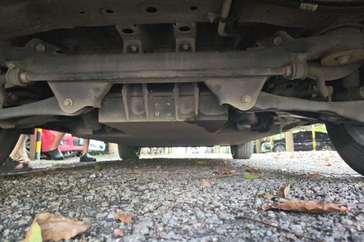 Used Dayun Yuanzhi M1 2023 7-Seater 450 Standard Edition Chassis Rear