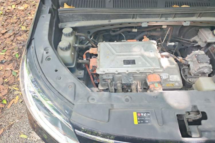 Used Dayun Yuanzhi M1 2023 7-Seater 450 Standard Edition Engine Bay Right