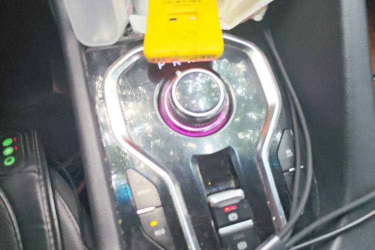Used Dayun Yuanzhi M1 2023 7-Seater 450 Standard Edition Gear Lever